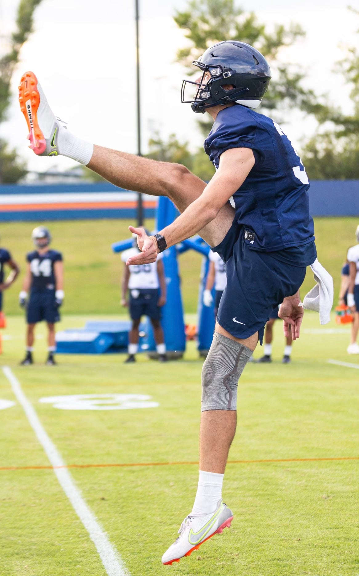 Pre-Season Camp Kicker/Punter Program (E-Book)